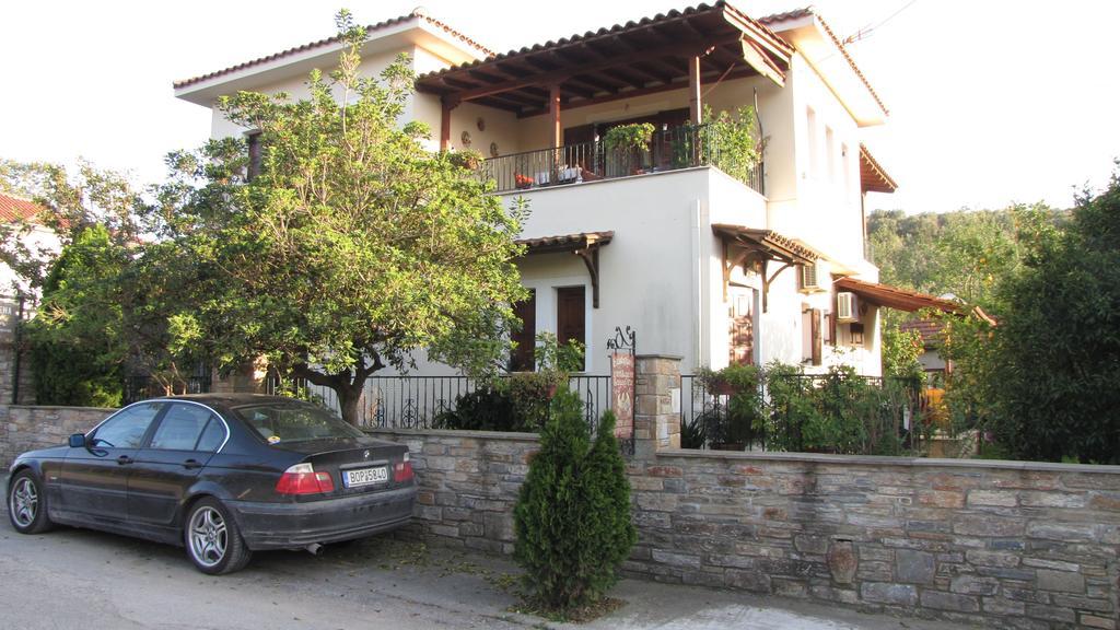 Rafaela House Apartment Milina Room photo